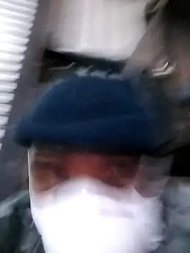 loVbRo1 online show from 10/27/25, 10:33