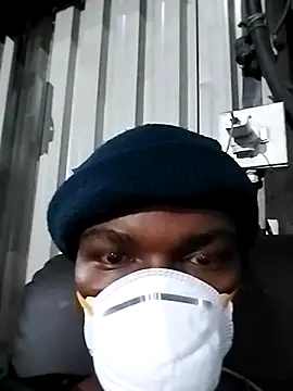 loVbRo1 online show from 11/13/25, 06:34