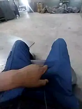 loVbRo1 online show from 11/04/25, 02:48