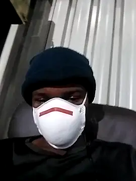 loVbRo1 online show from 10/24/25, 07:02