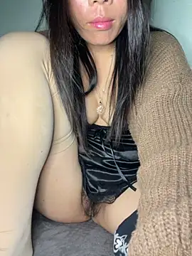 Winny-sexy online show from 11/24/25, 04:29