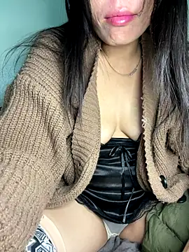 Winny-sexy online show from 11/28/25, 01:50