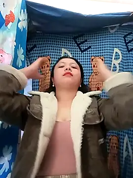 lisa-bae00 online show from 02/20/26, 06:26