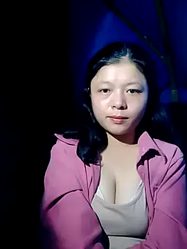 Snapshot of lisa-bae00 chatting on 11/06/25, 10:58 lisa-bae00 online show from 11/06/25, 10:58