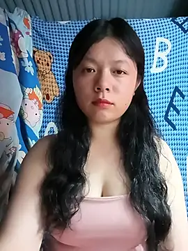 Snapshot of lisa-bae00 chatting on 07/03/26, 01:17 lisa-bae00 online show from 07/03/26, 01:17