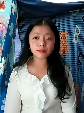 lisa-bae00 online show from 02/12/26, 05:07