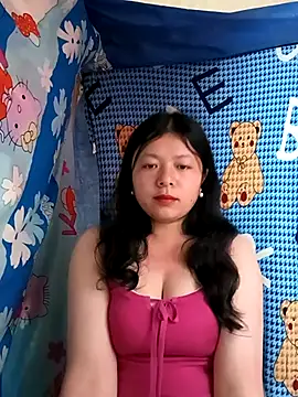 lisa-bae00 online show from 02/28/26, 12:21