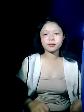 Snapshot of lisa-bae00 chatting on 10/21/25, 09:36 lisa-bae00 online show from 10/21/25, 09:36