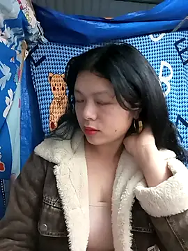 lisa-bae00 online show from 01/05/26, 11:52