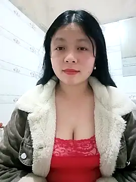 lisa-bae00 online show from 02/04/26, 12:22