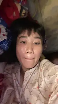 Candy 111 online show from 12/18/25, 05:06