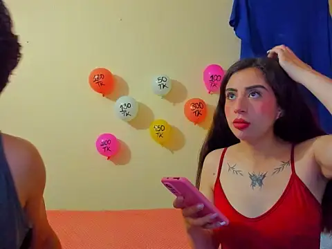 Snapshot of astredad2025 chatting on 10/23/25, 03:27 astredad2025 online show from 10/23/25, 03:27