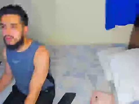 Snapshot of astredad2025 chatting on 12/02/25, 03:07 astredad2025 online show from 12/02/25, 03:07