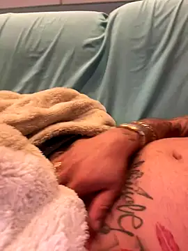 gitanoMad online show from 10/27/25, 01:17