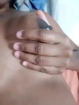 Jennyy31 online show from 12/15/25, 05:08