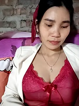 Bear bear0 online show from 02/03/26, 12:43