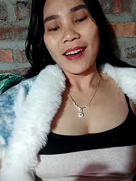 Bear bear0 online show from 02/11/26, 03:23