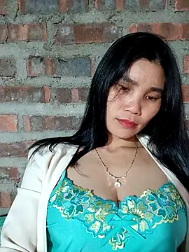 Bear bear0 online show from 02/12/26, 04:23