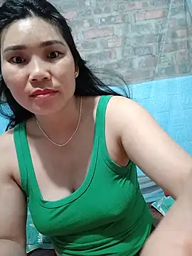 Snapshot of Bear_bear0 chatting on 06/26/26, 10:37 Bear bear0 online show from 06/26/26, 10:37