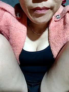 Bear bear0 online show from 11/11/25, 03:51