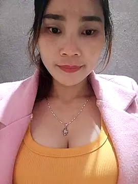 Bear bear0 online show from 12/03/25, 04:02