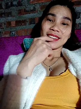 Bear bear0 online show from 12/17/25, 04:12