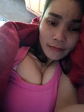 Bear bear0 online show from 11/28/25, 06:02