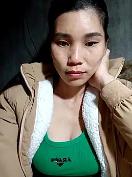 Bear bear0 online show from 11/21/25, 11:15