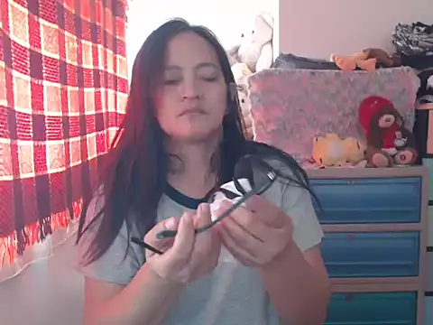 Kinkybela2025 online show from 02/16/26, 12:53