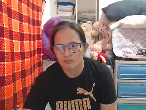 Kinkybela2025 online show from 11/26/25, 03:28