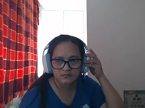 Kinkybela2025 online show from 07/15/26, 12:50