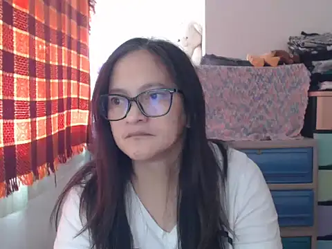 Kinkybela2025 online show from 02/05/26, 01:34