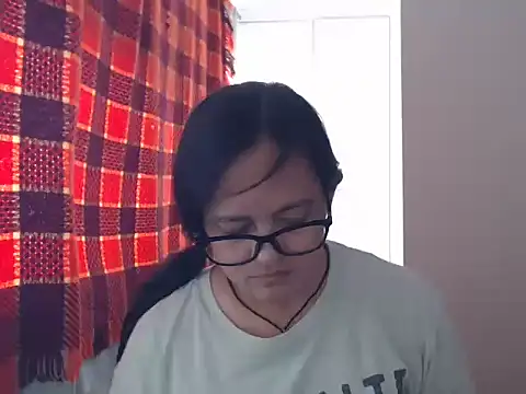 Kinkybela2025 online show from 04/10/26, 03:35