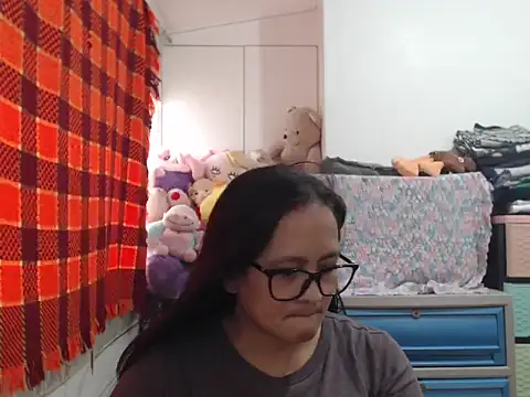 Kinkybela2025 online show from 02/04/26, 05:35