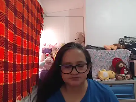 Kinkybela2025 online show from 02/15/26, 04:02