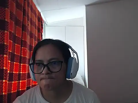 Kinkybela2025 online show from 07/16/26, 12:51
