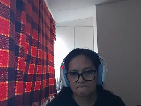 Kinkybela2025 online show from 06/10/26, 02:13