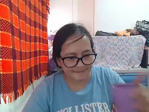 Kinkybela2025 online show from 02/19/26, 04:09