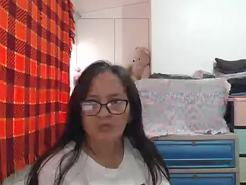 Kinkybela2025 online show from 01/10/26, 12:50