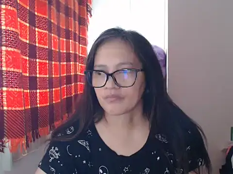 Kinkybela2025 online show from 03/25/26, 10:41