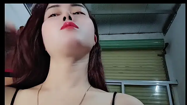 Snapshot of Family-Lovee chatting on 02/03/26, 06:35 Family-Lovee online show from 02/03/26, 06:35