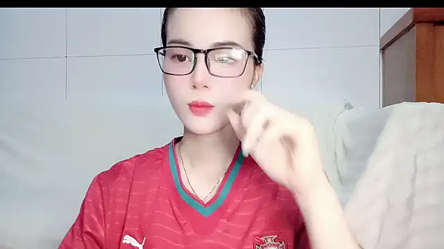 Family-Lovee online show from 07/15/26, 07:32