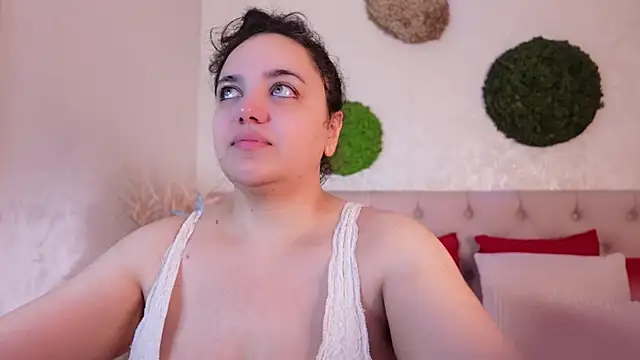 MoniqueJade online show from 11/14/25, 06:55