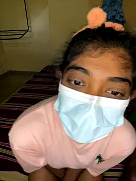 Snapshot of couplesexroom chatting on 10/27/25, 08:26 couplesexroom online show from 10/27/25, 08:26