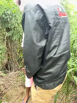 couplesexroom online show from 11/08/25, 05:00