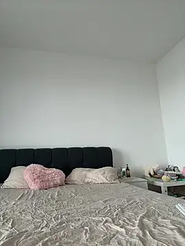 EllaSpark online show from 03/19/26, 07:19