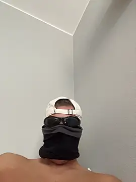 iCum uCum online show from 11/13/25, 11:25