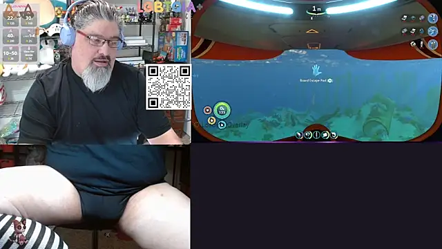 Snapshot of geekycastillo chatting on 05/19/26, 03:57 geekycastillo online show from 05/19/26, 03:57