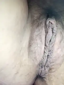 portuguesacasada online show from 12/17/25, 08:19