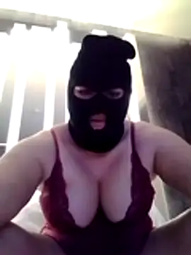 portuguesacasada online show from 11/12/25, 06:34